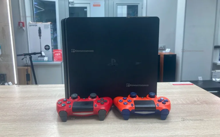 Приставка PS4. ps4 slim 512