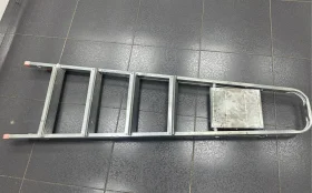 Cтремянка 5 ступеней