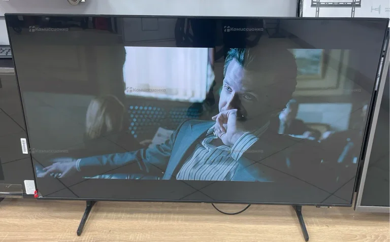 Телевизор Samsung UE43DU8500UXCE