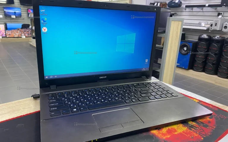 Ноутбук  DEXP Intel Celeron B830 1.80 GHz