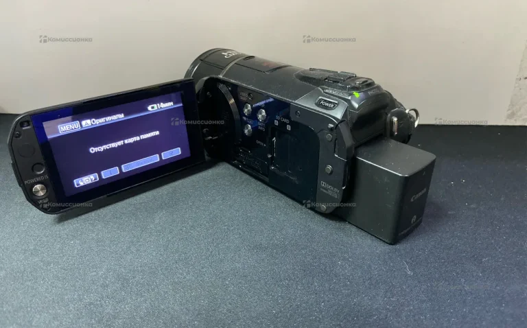 Видеокамера Canon Legria HF S200