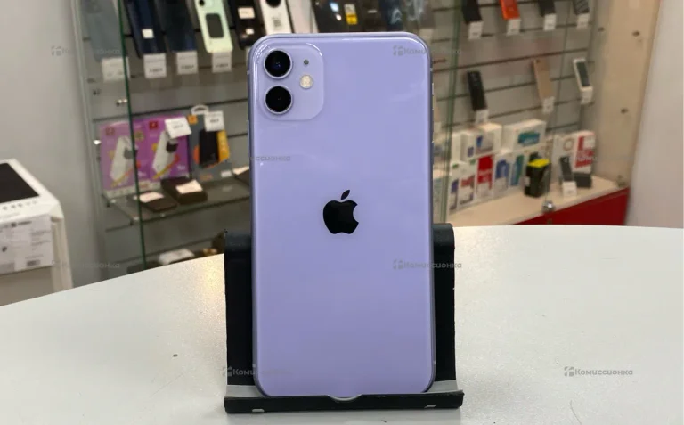 Apple iPhone 11 4/128 ГБ