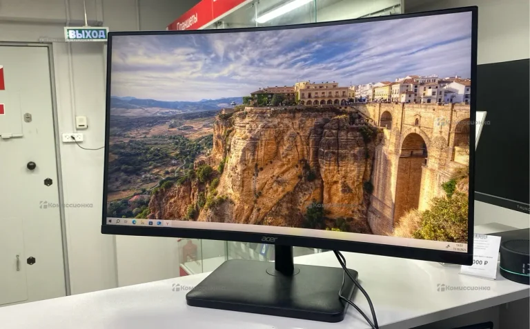 Монитор Acer Монитор Acer ED270R