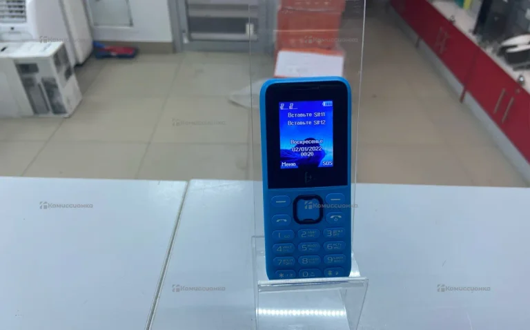 Кнопочный телефон Fly F170L