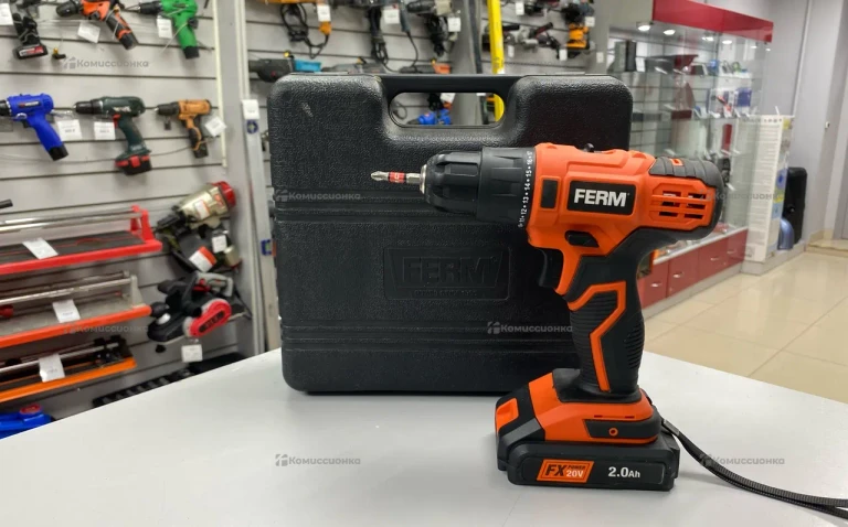 дрель-шуруповёрт ferm cdm1164