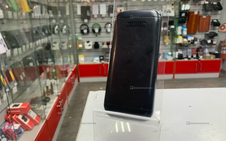 Joy's S19 кнопочный телефон