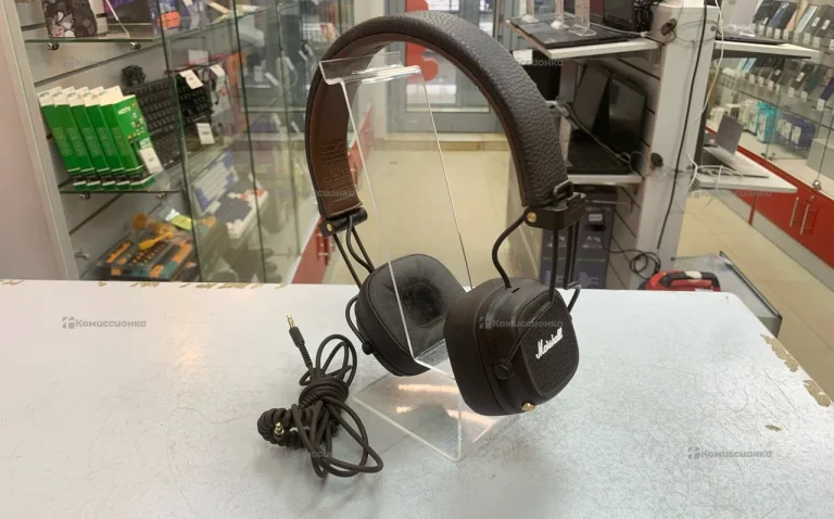 Наушники Marshall Major IV