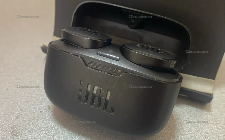 Наушники  JBL