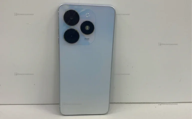 Tecno Spark Go 2024 4/64 ГБ