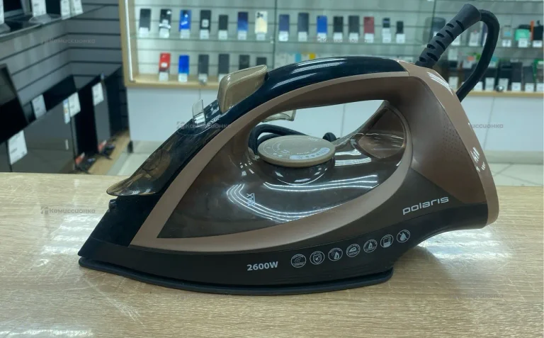 Утюг Polaris 2600w