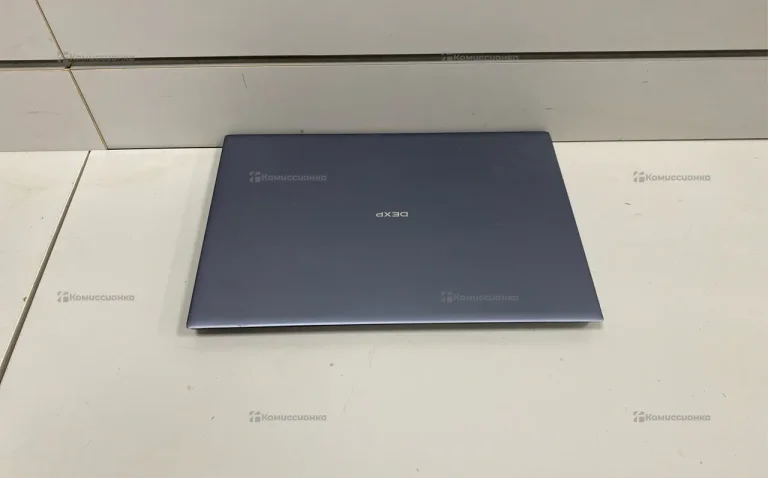 Ноутбук  Dexp i3-1215u/8Ram/SSD