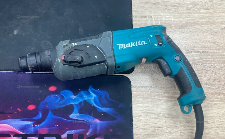 перфоратор Mikita HR2470