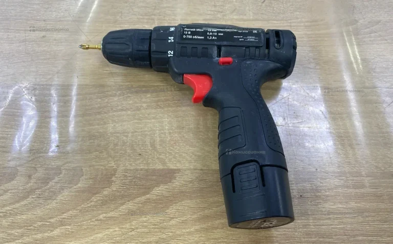 Шуруповерт Леруа Мерлен