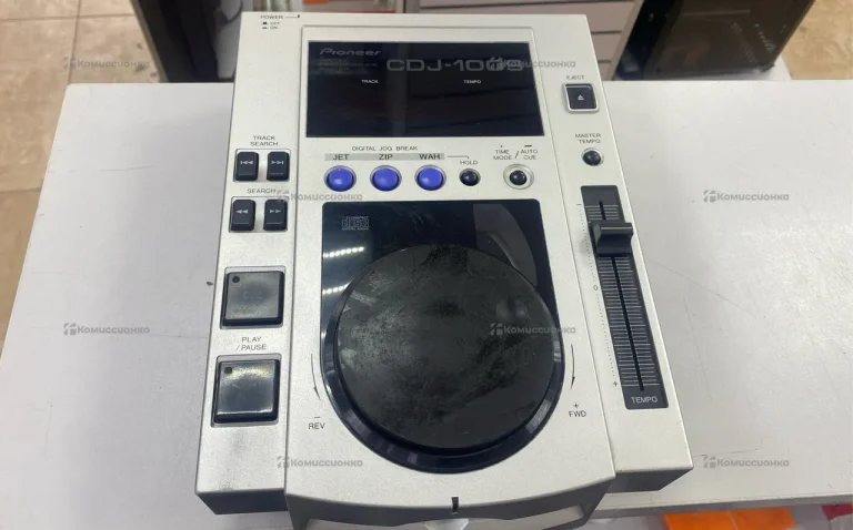 Цифровой проигрыватель Pioneer CDJ-100s
