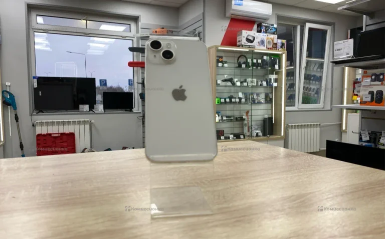 Apple iPhone 14 6/128 ГБ