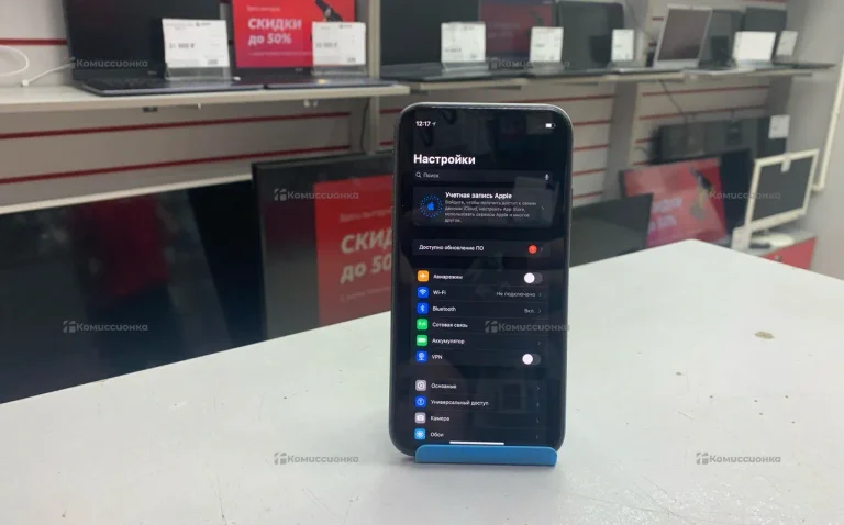 Apple iPhone 11 4/128 ГБ