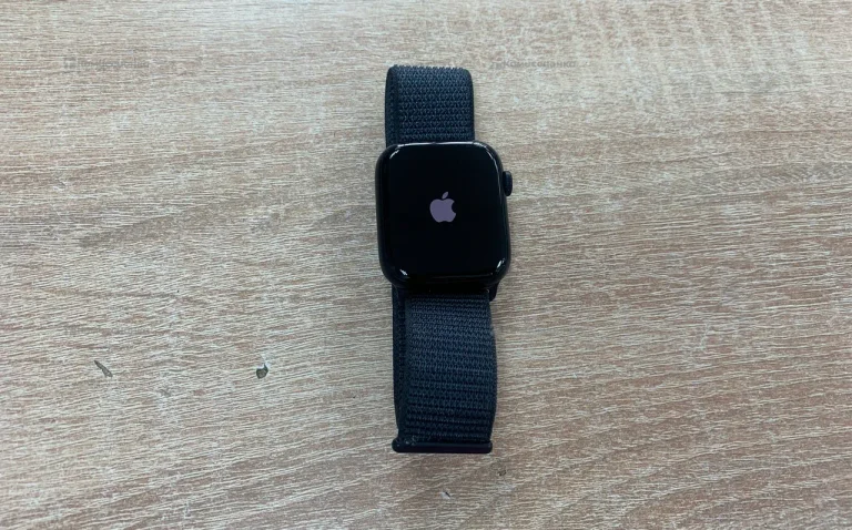 Часы Apple Watch Series 7 45mm