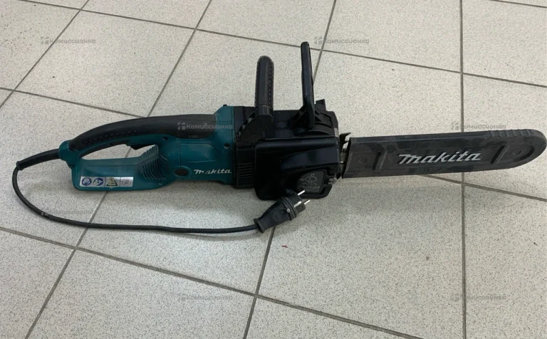 Цепная пила makita UC3530A