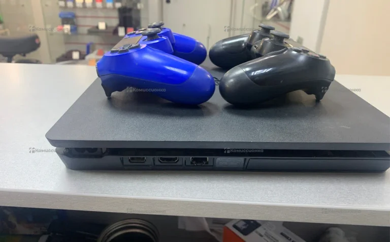 Приставка PS4. slim 500 Gb