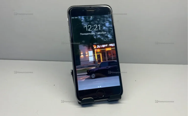 Apple iPhone 6s 2/32 ГБ