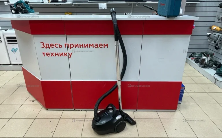 Пылесос  Gorehje Compact XS 1600W