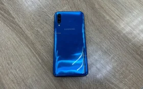 Samsung Galaxy A50 4/64 ГБ