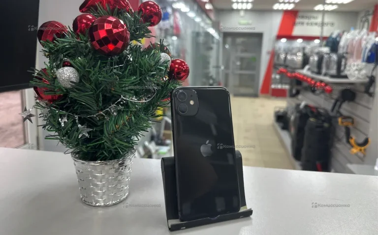 Apple iPhone 11 4/64 ГБ