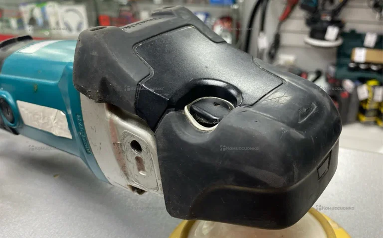 Полировальная машина makita 9237CB