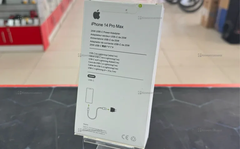 Блок с проводом IPhone
