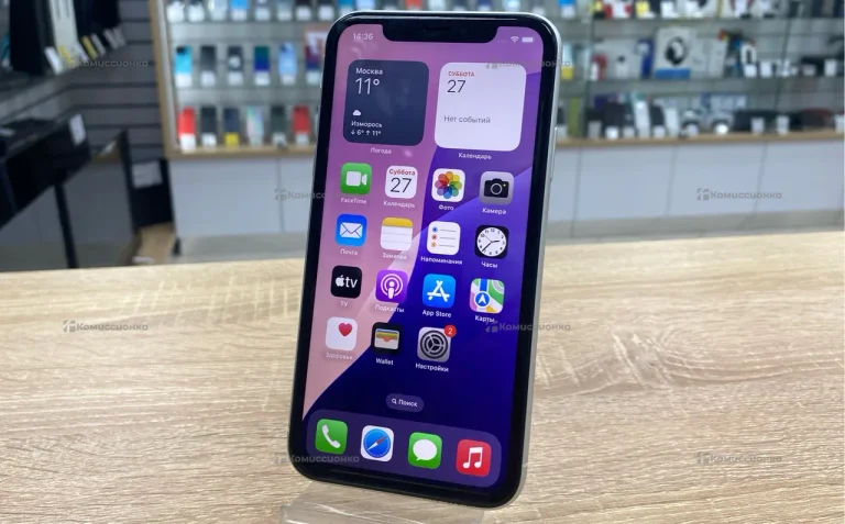Apple iPhone XR 3/64 ГБ