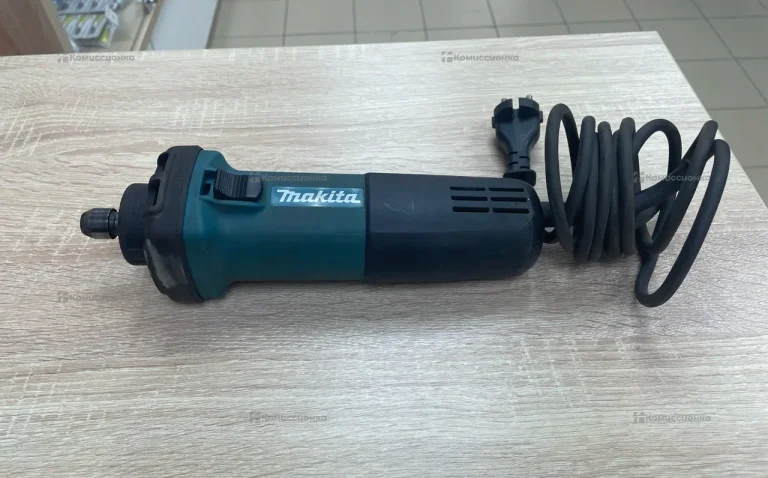 Прямая шлифмашина makita GD0602