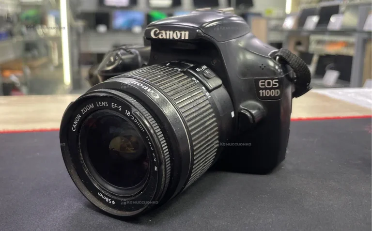 Фотоаппарат  Canon EOS 1100D