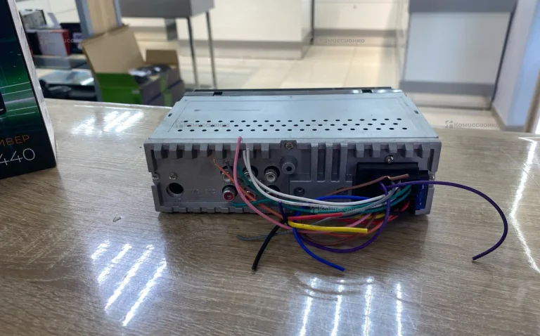 Автомагнитола  Prology CMX-440