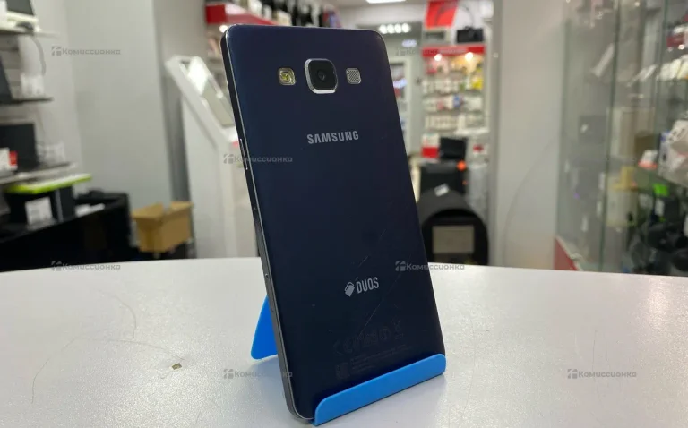 Samsung Galaxy A5 (2016) 2/16 ГБ