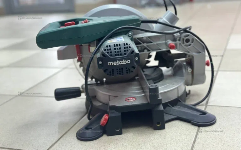 Торцовочная пила metabo KS 216 M Lasercut