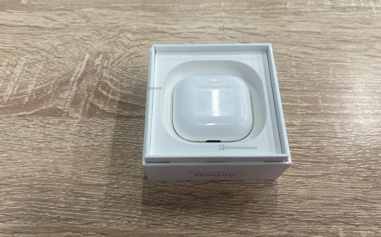 Наушники  AirPods 4