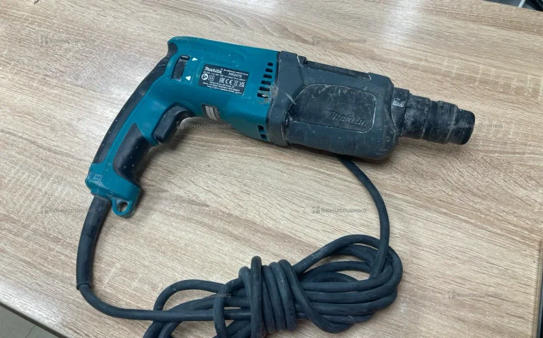 Перфоратор makita HR2470