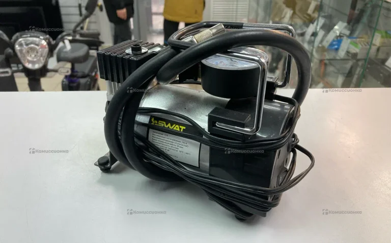 Автомобильный компрессор swat swt-106