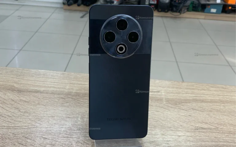 Tecno Spark 30 8/256 ГБ