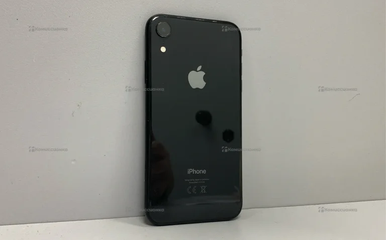 Apple iPhone XR 3/128 ГБ