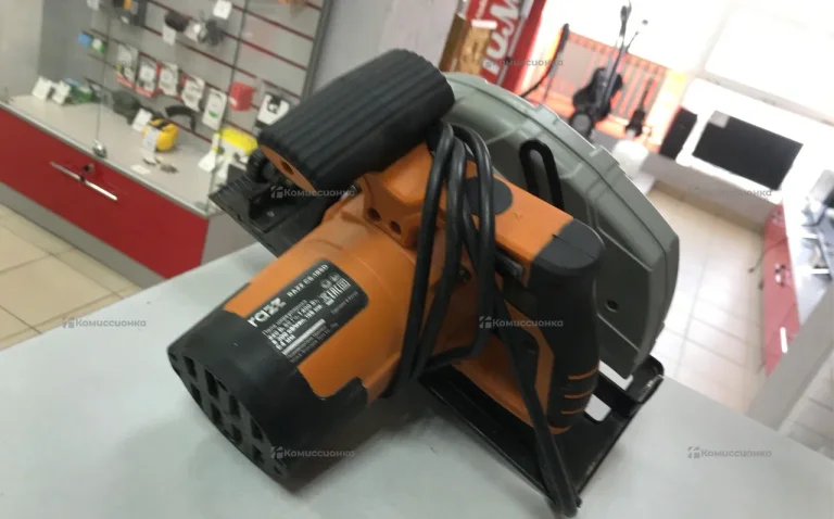 циркулярная пила Razz CS-185D