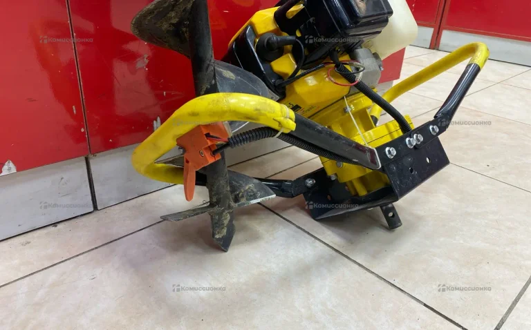 Мотобур КАЛИБР БС-1650