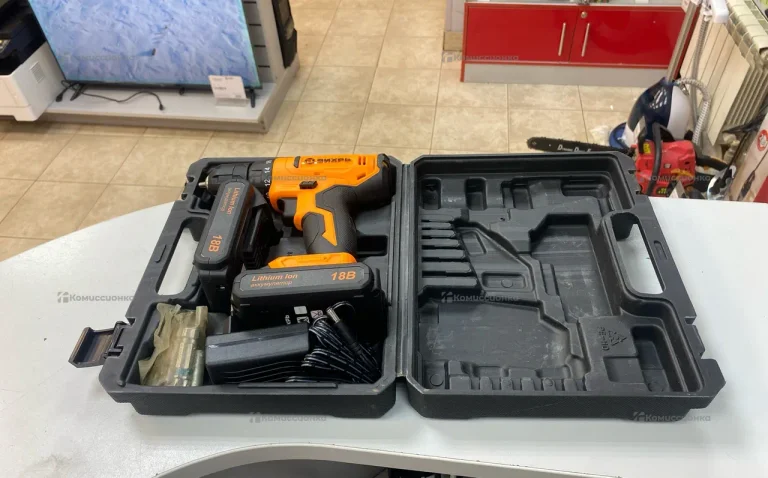 Дрель-шуруповерт ВИХРЬ ДА-12Л-2К