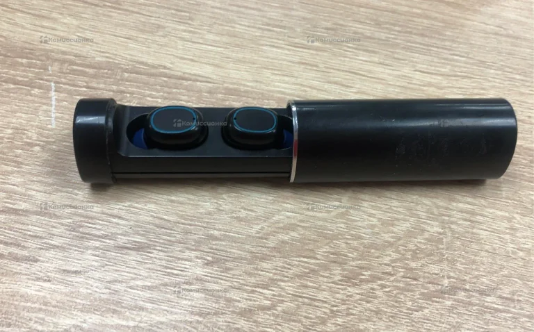 Наушники  V T 1.16 TWS c фонариком