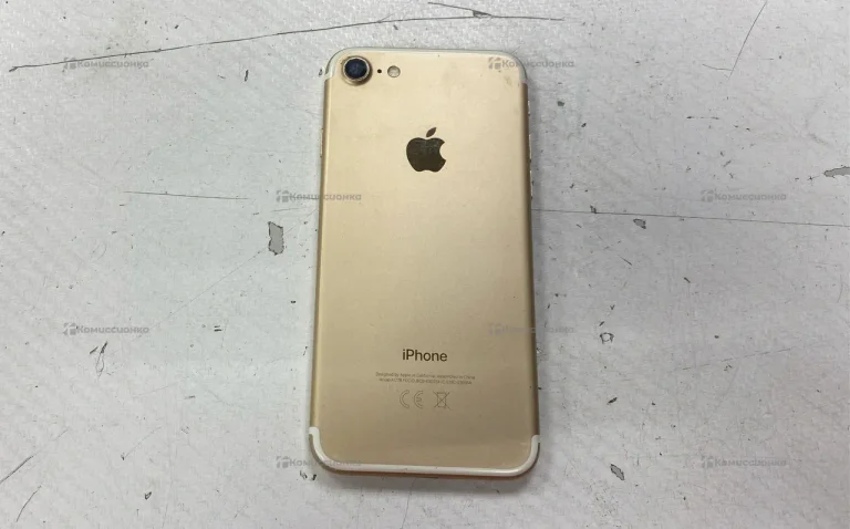 Apple iPhone 7 32 ГБ.