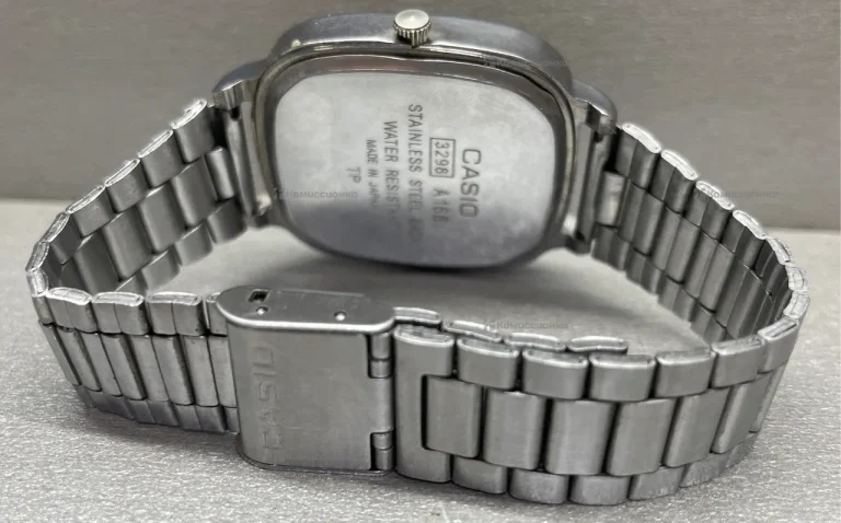 Часы Casio A168