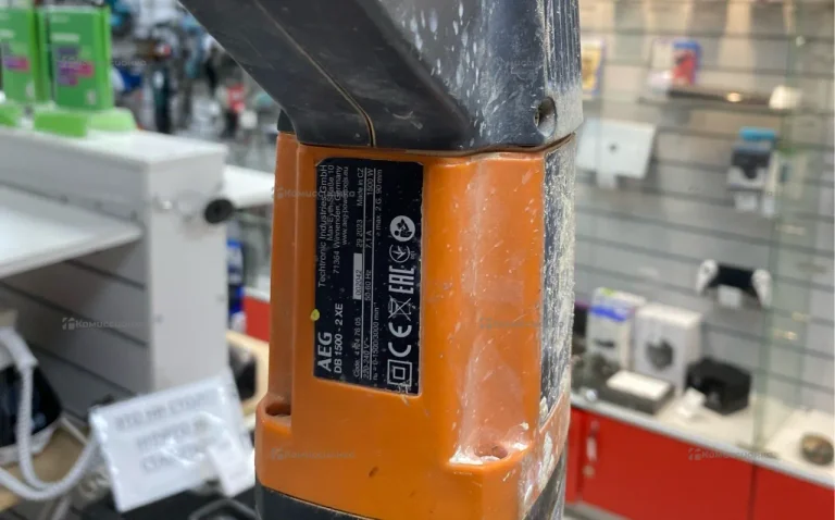 Дрель алмазного бурения1500 2xe