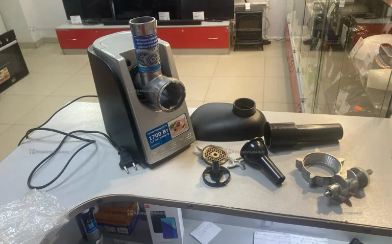 МясорубкаPolaris 1407