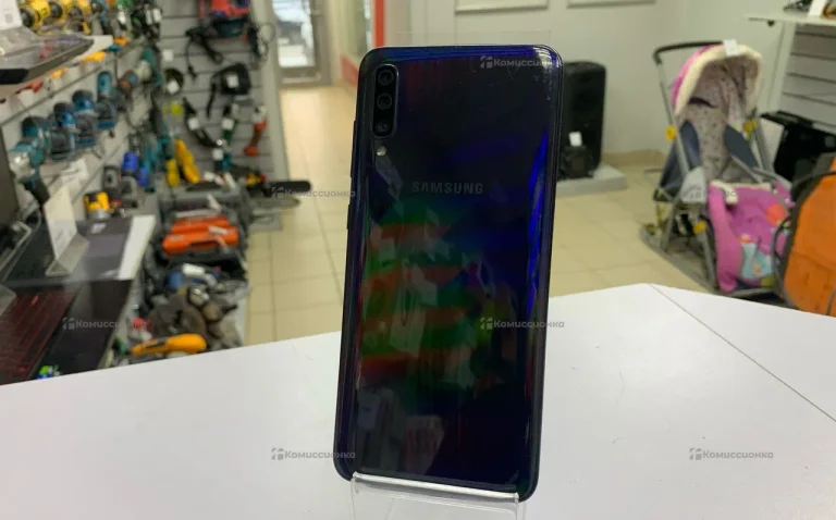 Samsung Galaxy A70 6/128 ГБ
