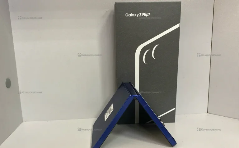 Samsung Galaxy Z Flip7 12/512 ГБ